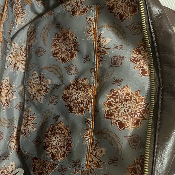 HOBO International– Beckon Leather Shoulder Bag Expresso - Dark brown - Picture 7 of 16